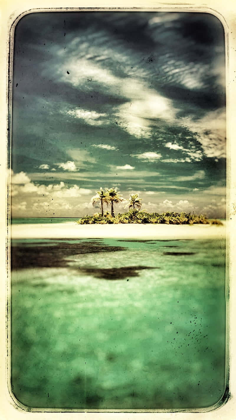 Vintage Beach Island Retro Frame Wallpaper