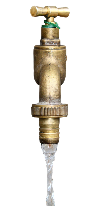 Vintage Brass Water Tap Flowing PNG