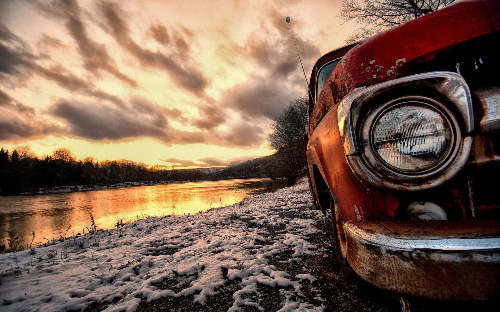 Vintage Auto Zonsondergang Rivier Winter Achtergrond