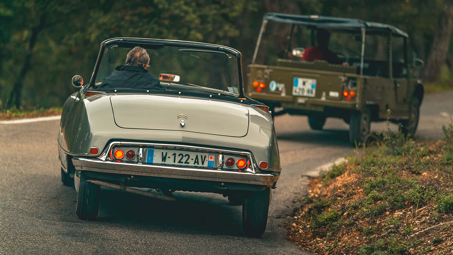 Vintage Citroen D S Road Trip Achtergrond