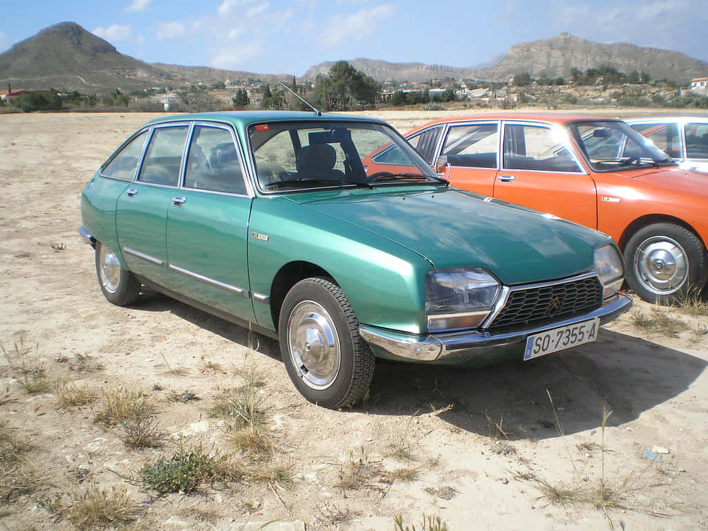 Vintage Citroen G S Groene En Oranje Auto's Achtergrond