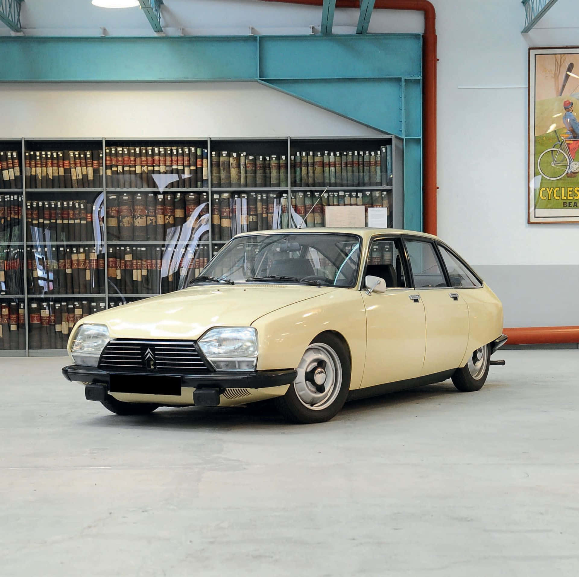 Showroom Citroen G S Vintage Wallpaper