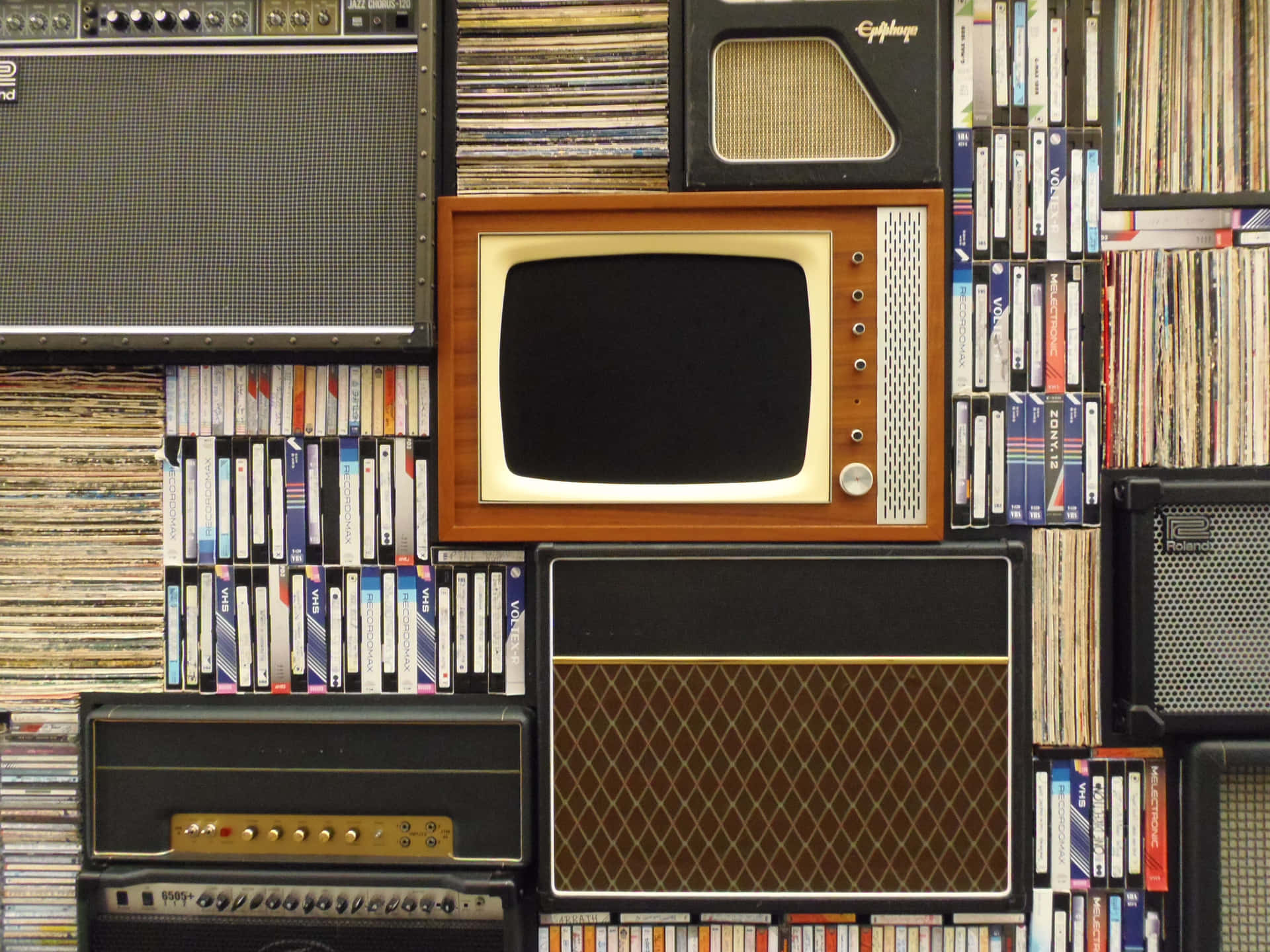 Vintage Entertainment Setup Wallpaper