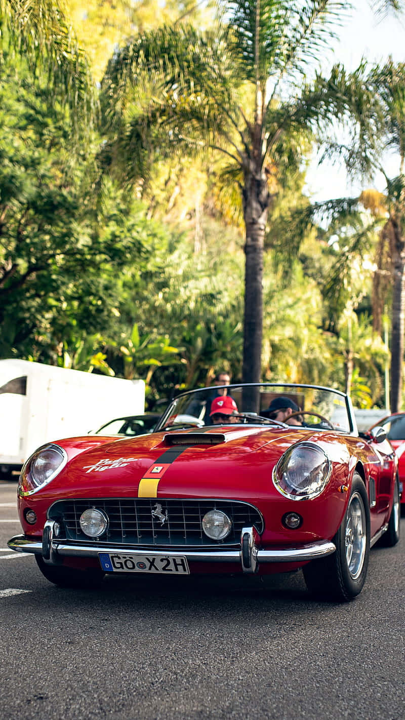 Vivila Nostalgia Di Una Ferrari D'epoca Sfondo