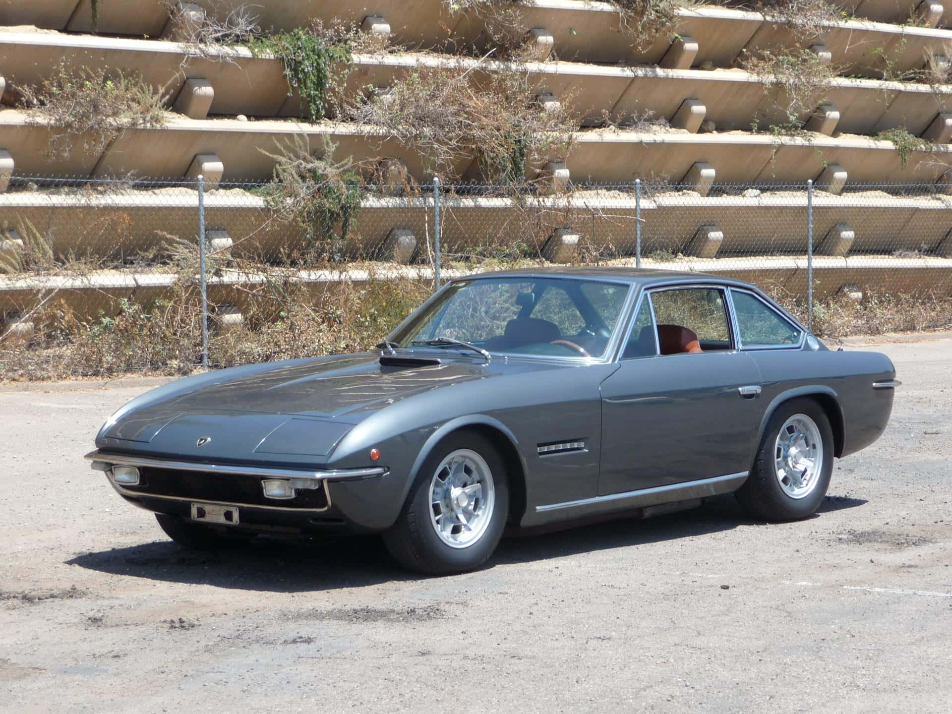 Vintage Lamborghini Islero Geparkeerd Achtergrond