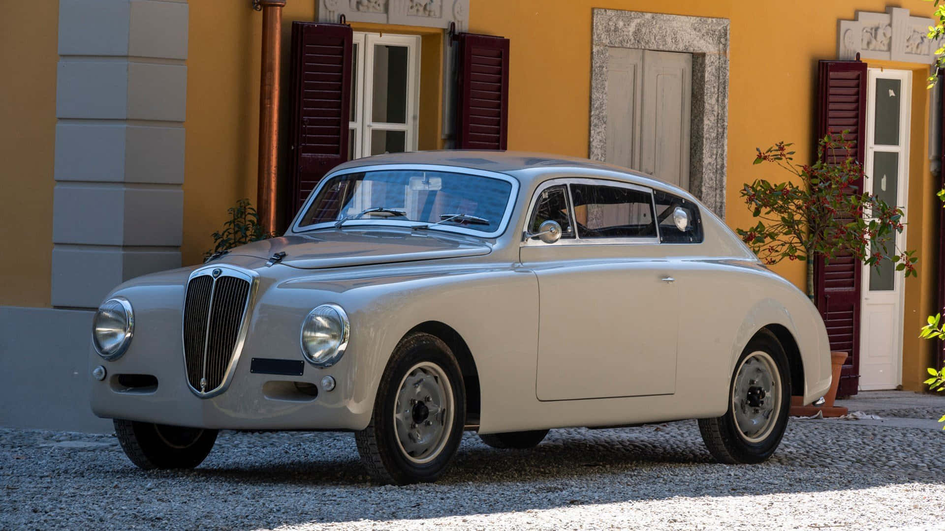 Vintage Lancia Aurelia B20 G T Coupe Achtergrond