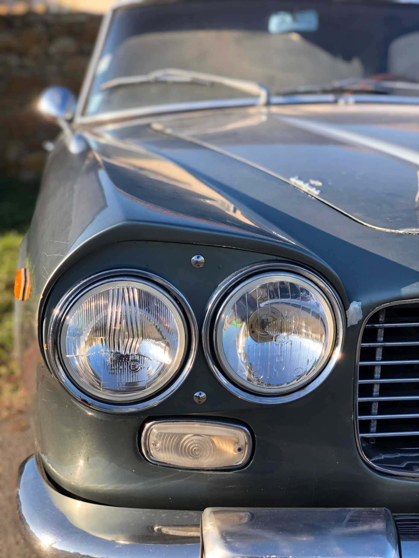 Vintage Lancia Flaminia Vooraanzicht Achtergrond