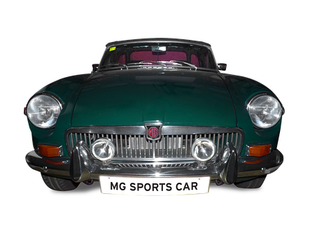 Vintage M G Sports Car Front View PNG