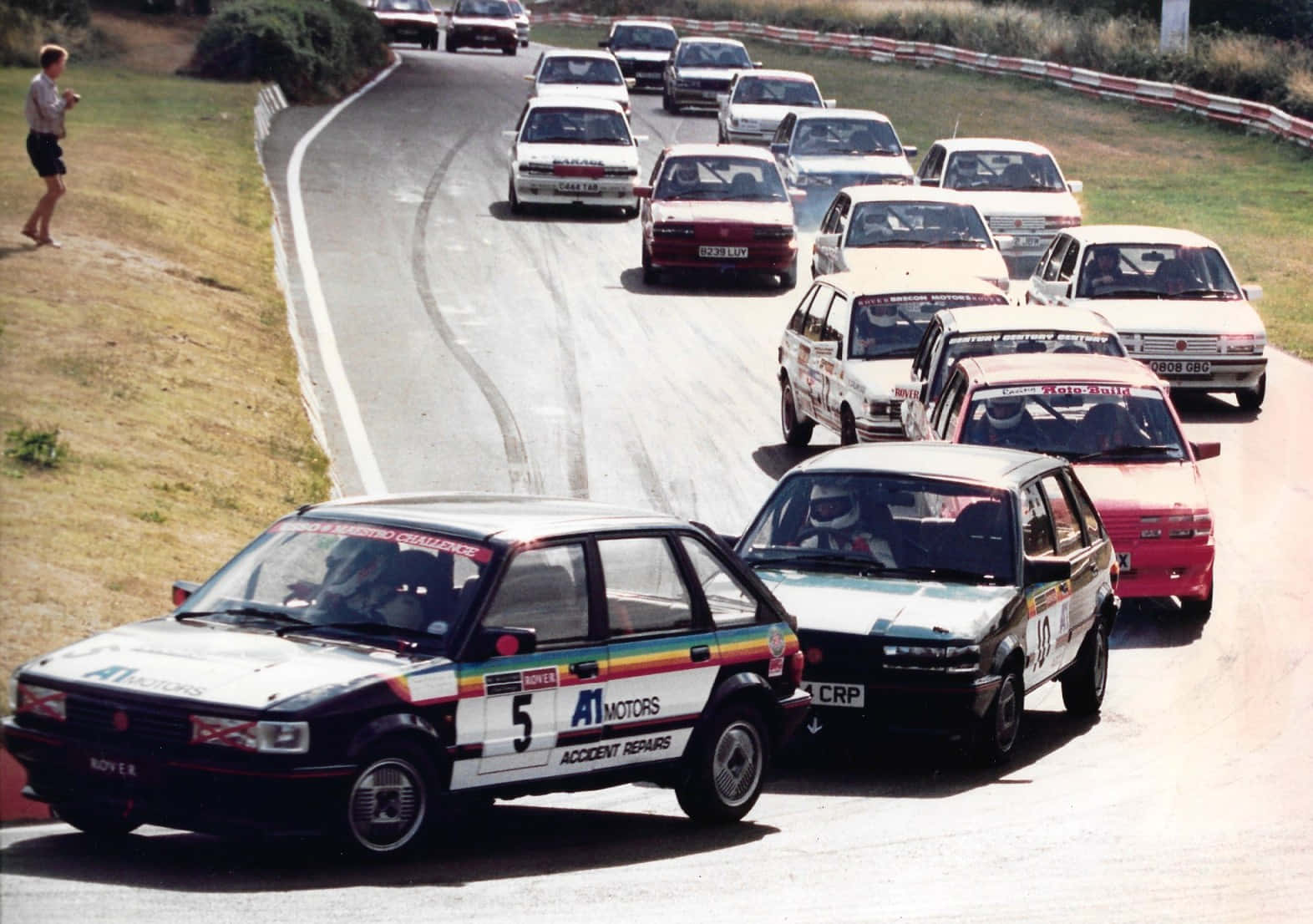 Vintage Mg Maestro - Ikoninen Brittiläinen Klassikkoauto Taustakuva