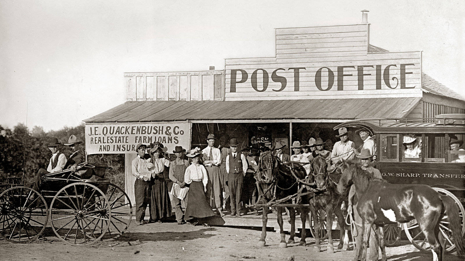 Vintage Post Office Photograph Wallpaper