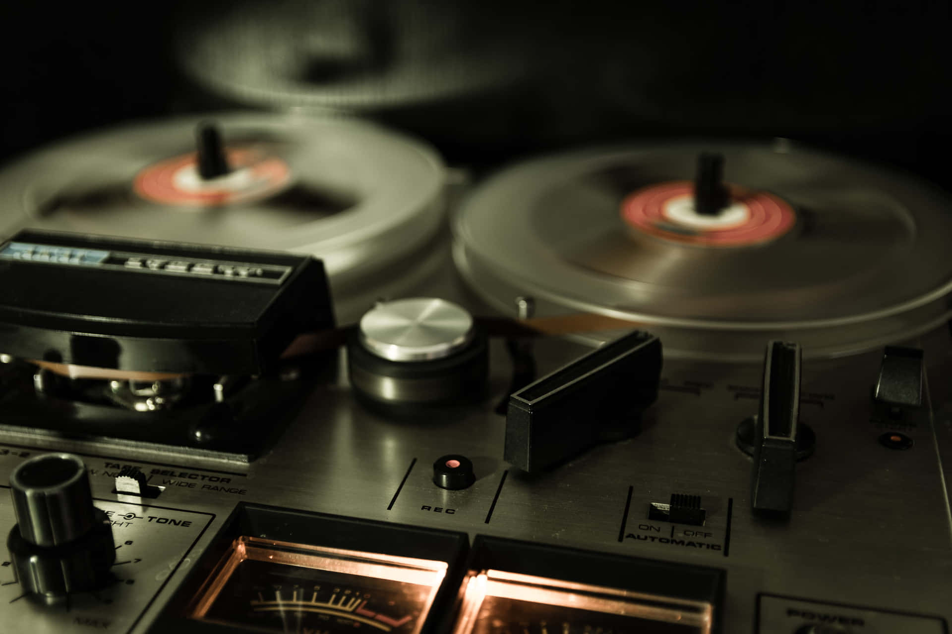 Vintage Reelto Reel Tape Recorder Detail Wallpaper