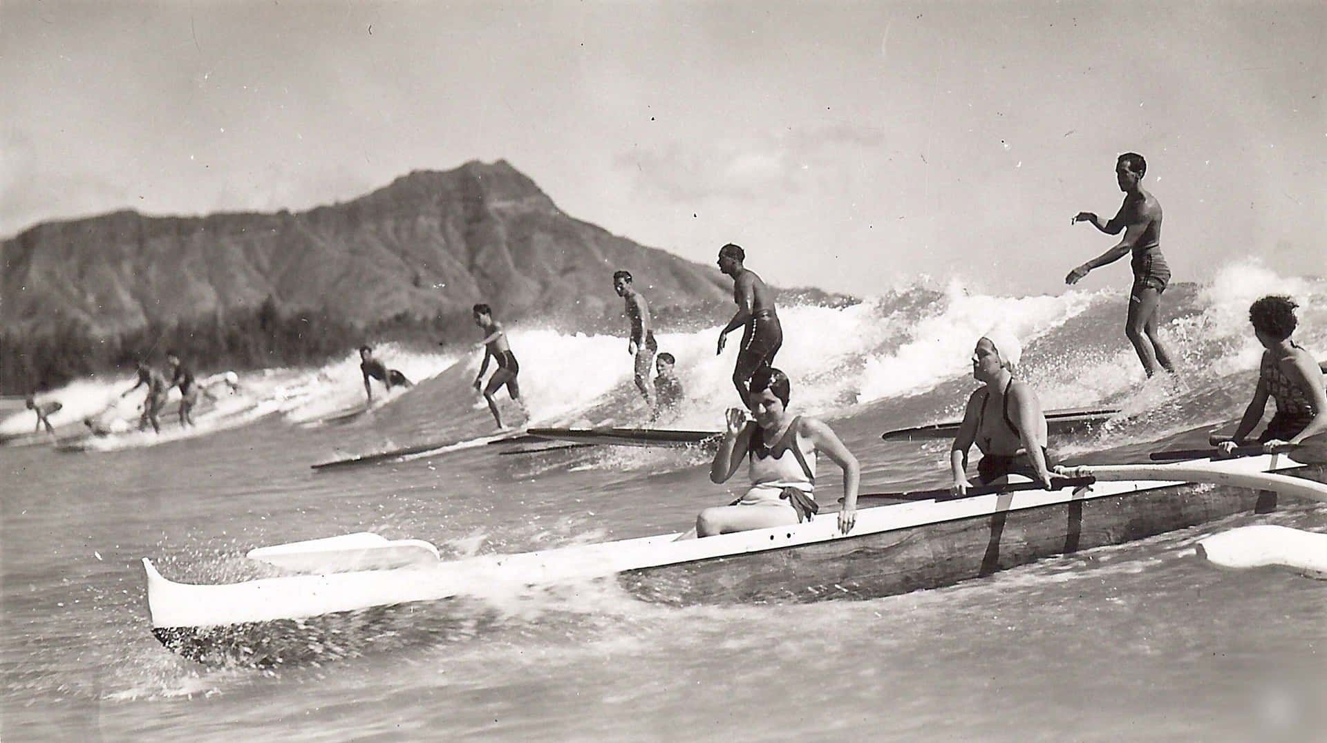 Sessiondi Surf Vintage A Waikiki, Honolulu, Hawaii. Sfondo