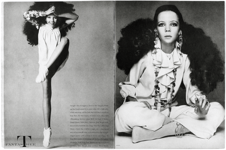 Vintage Vogue Fashion Poses PNG