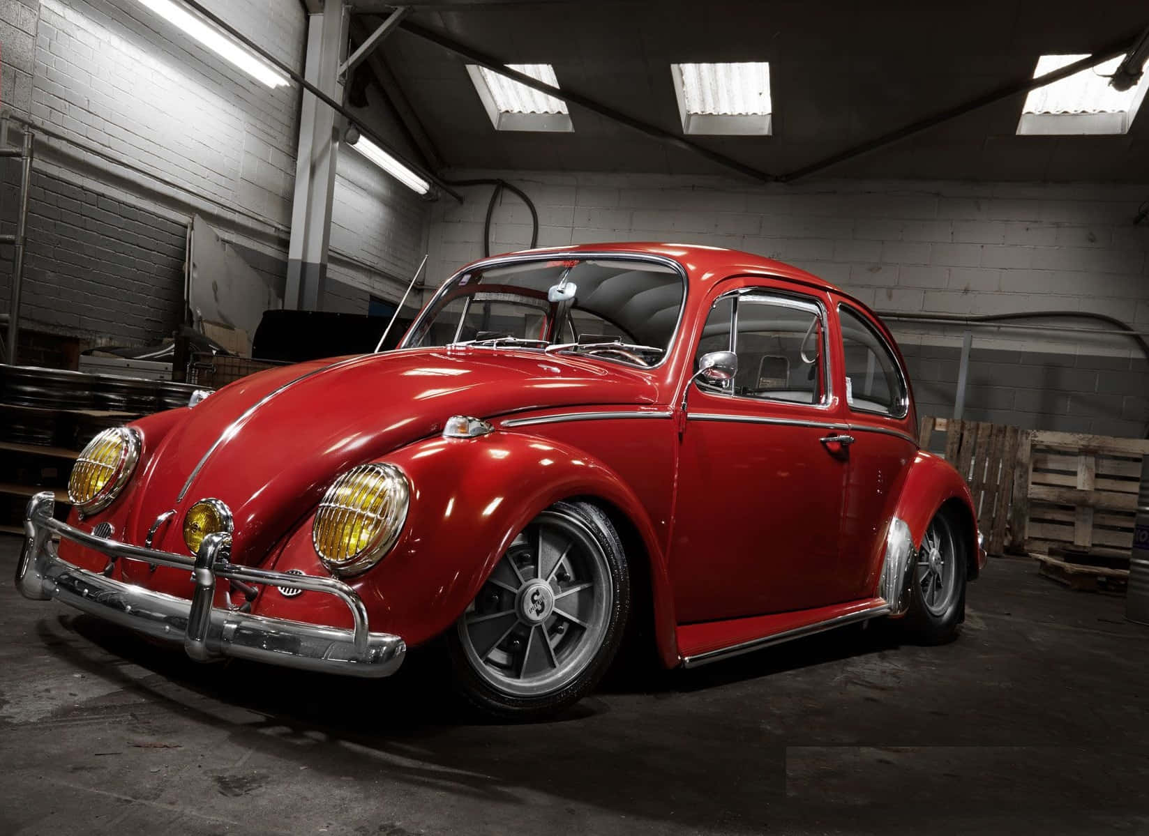 Vintage Volkswagen Beetle Against Clear Sky Wallpaper