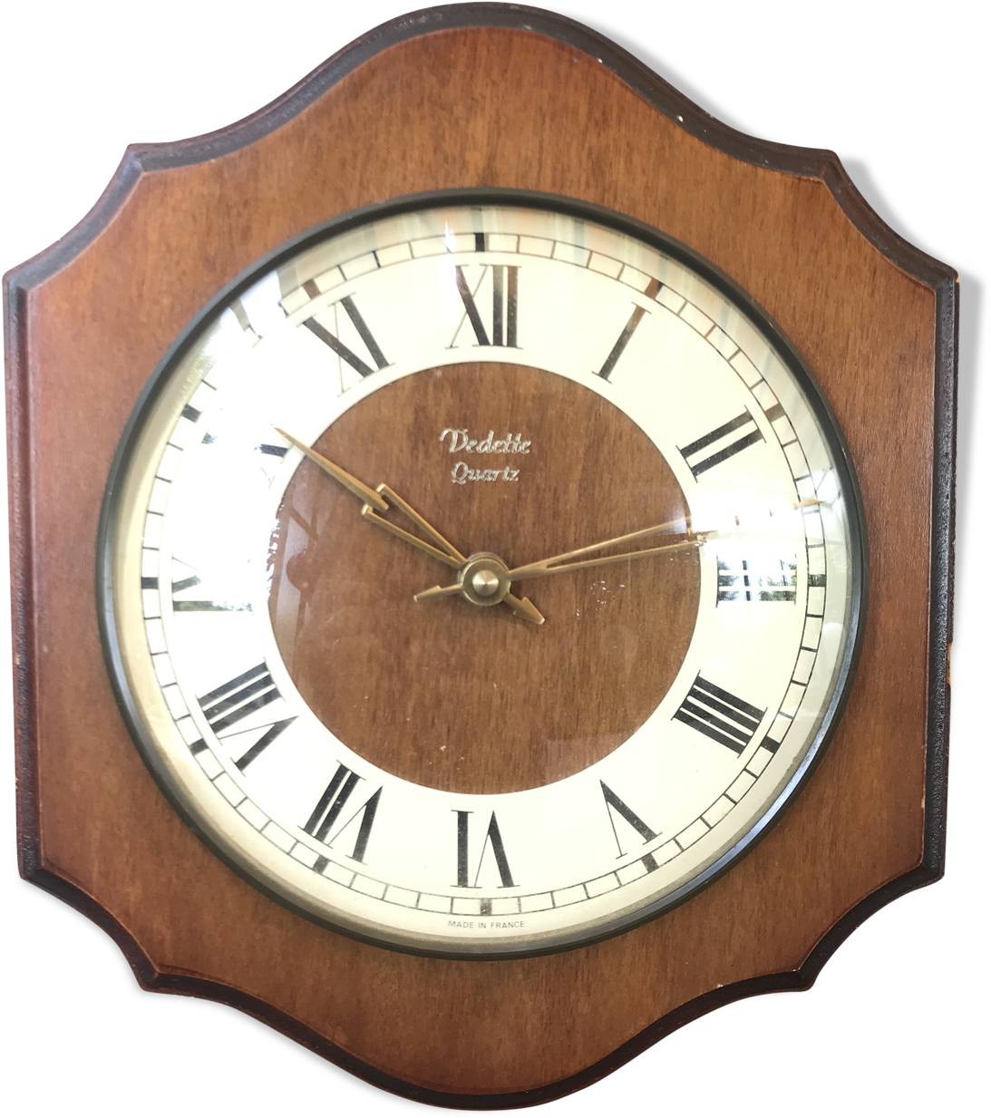 Vintage Wooden Quartz Wall Clock PNG