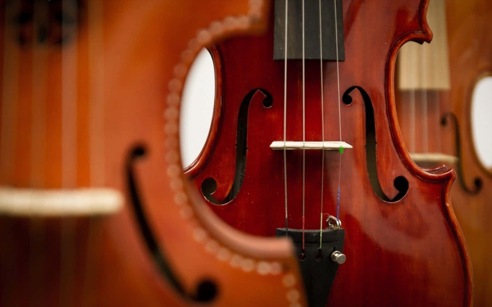 Unbel Violino A Quattro Corde Irradia Un Suono Profondo E Struggente Sfondo