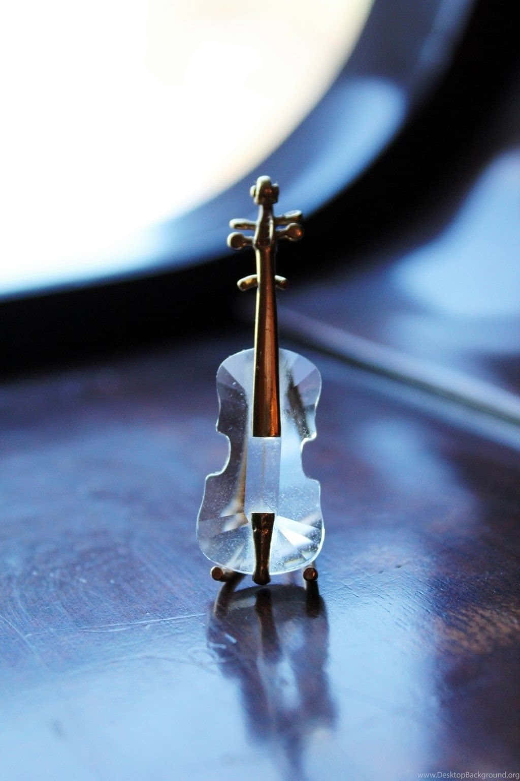 Miniature Glass And Gold Violin Instrument Wallpaper
