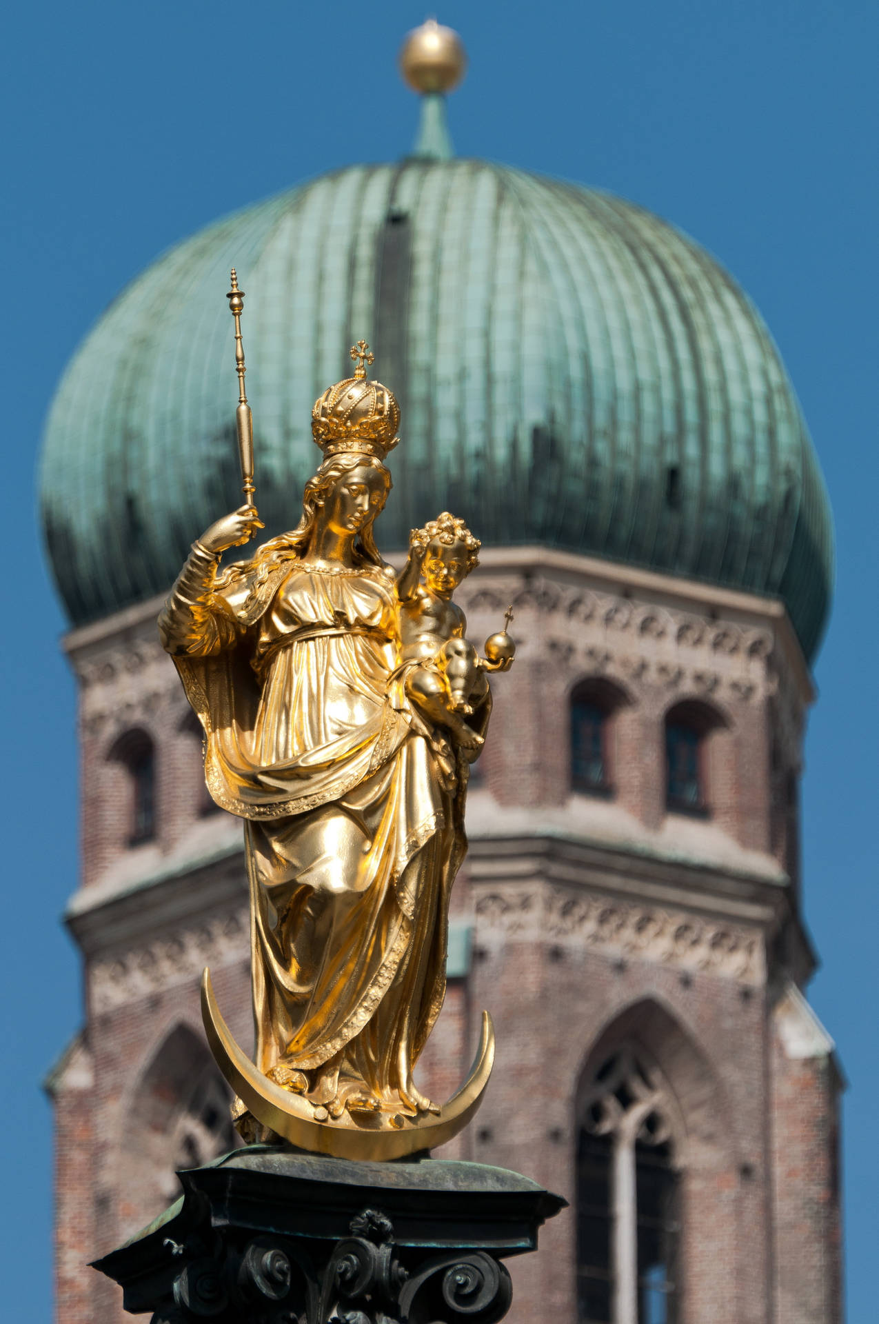 Virgin Mary Statue In Munich Picture