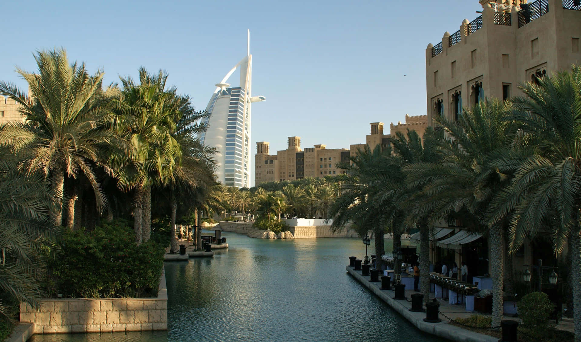 Vistanotturna Iconica Dello Skyline Di Dubai