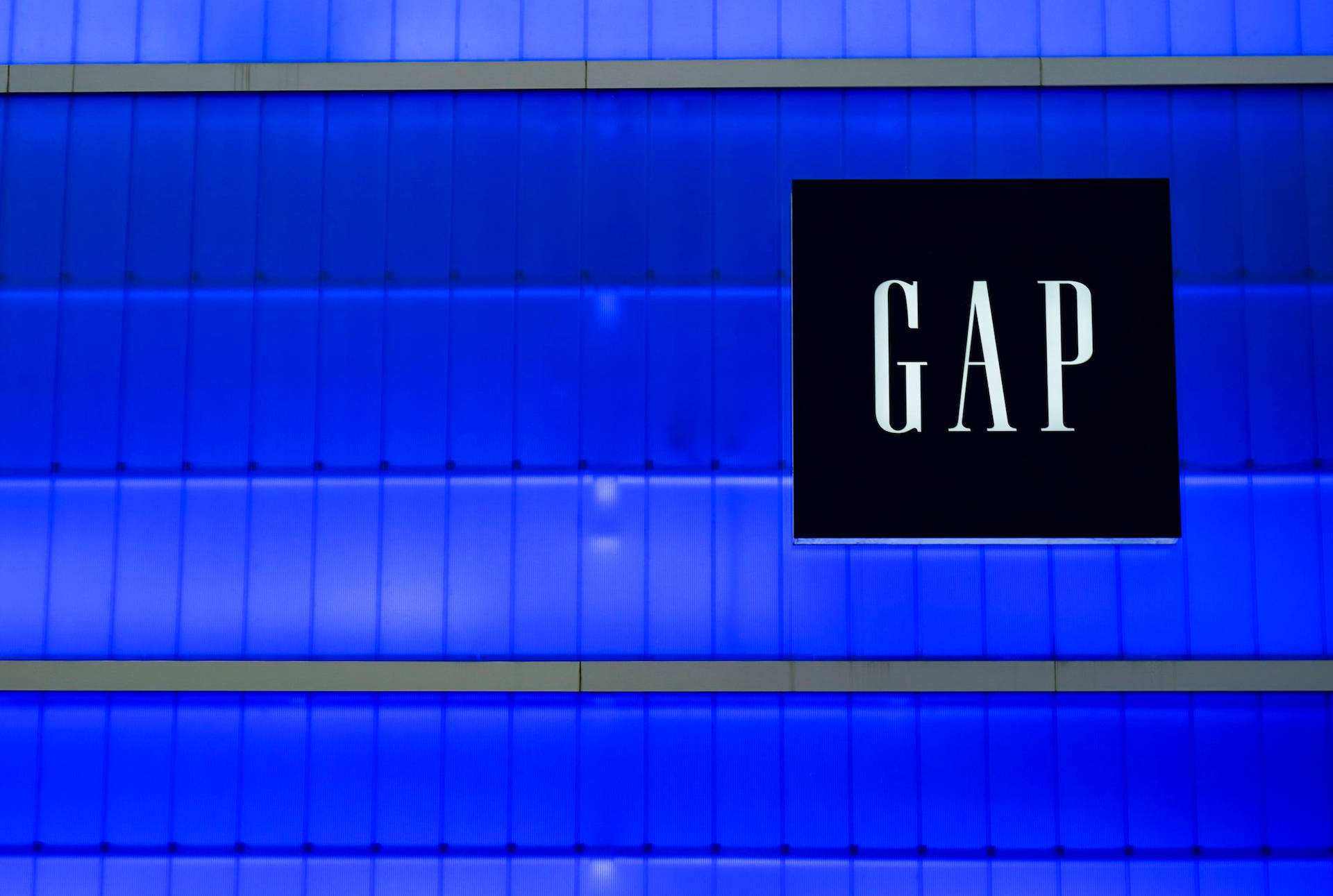 Vivid Blue Gap Logo Wallpaper