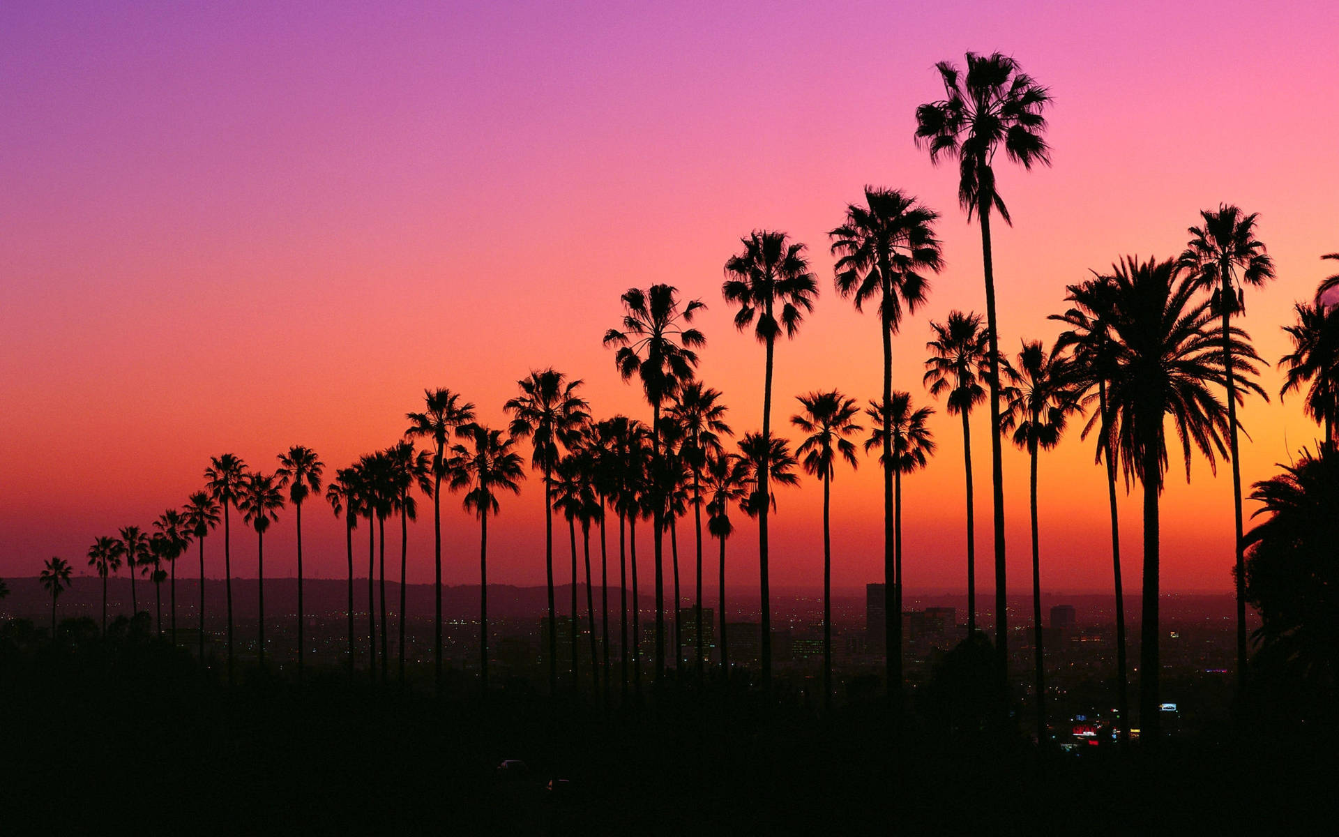 Vivid Los Angeles Sunset Wallpaper