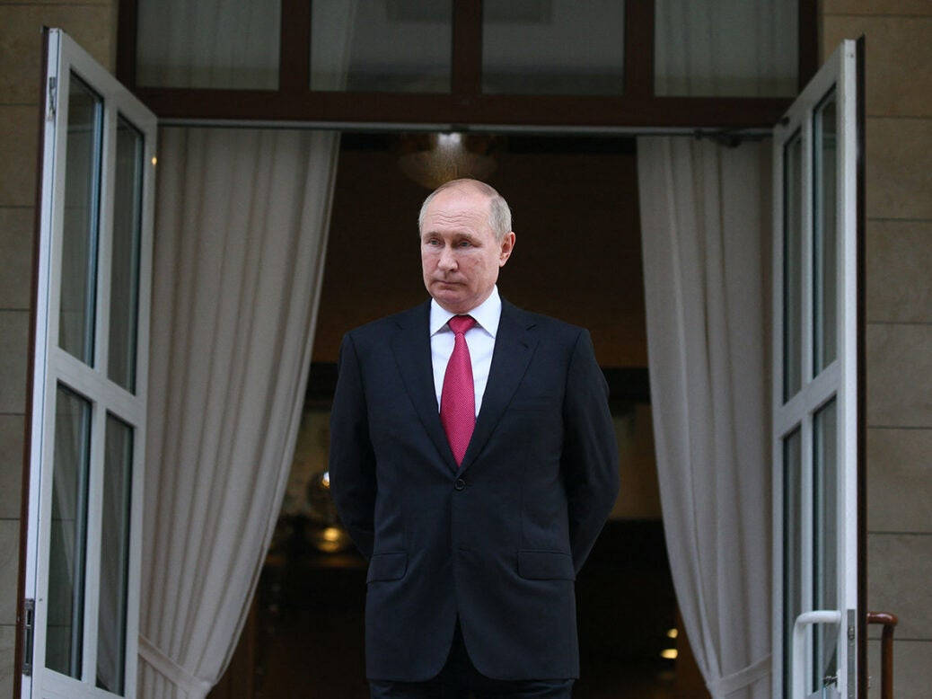 Vladimir Putin In Front Of Open Doors Wallpaper
