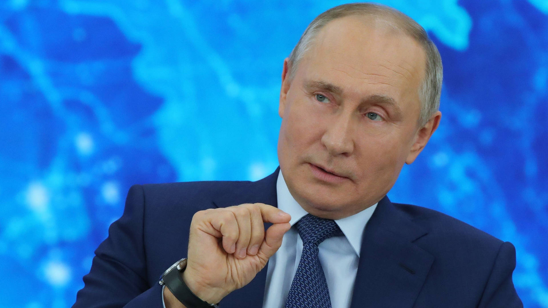Vladimir Putin With Small Hand Gesture Wallpaper
