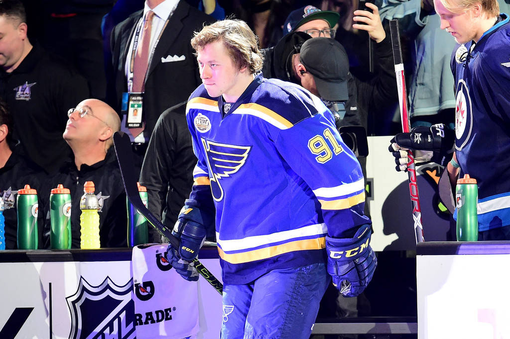 Vladimir Tarasenko Without Helmet Facing To The Right And Biting Lip Wallpaper