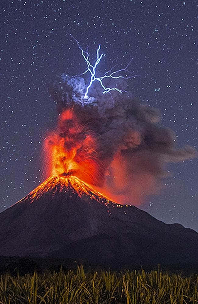 Feuerund Wut Der Natur - Der Vulkanausbruch Des Mount Pinatubo