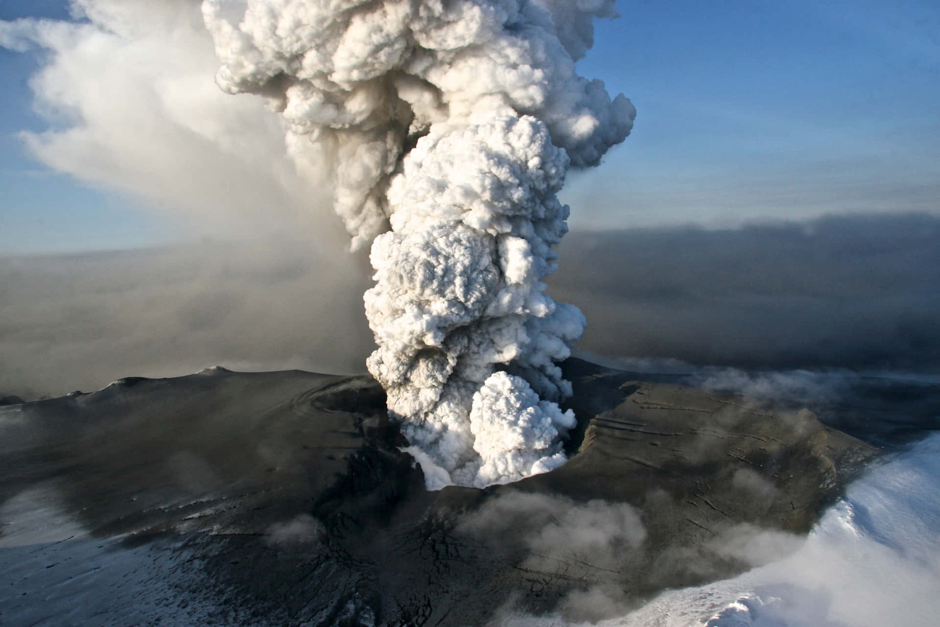 Volcano Pictures
