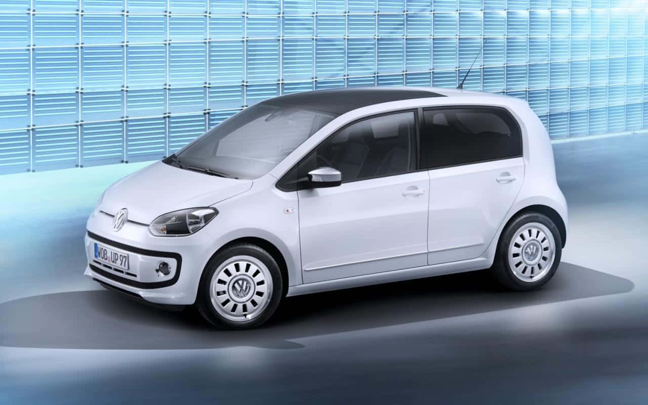 Volkswagen Up Shot Studio Putih Wallpaper