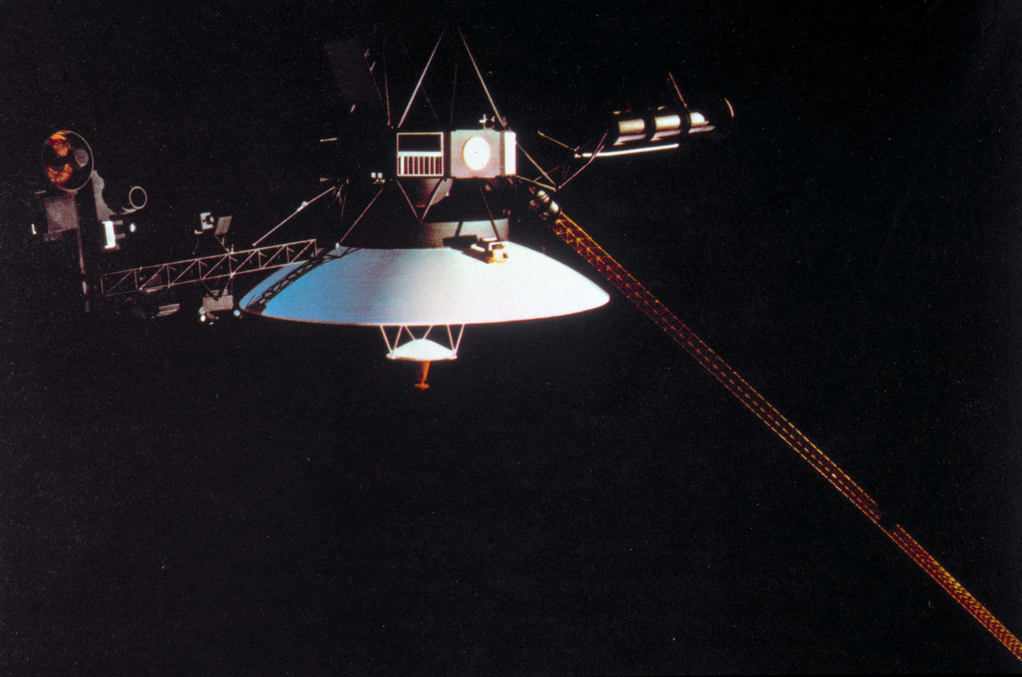 Celebrala Historia De La Exploración Espacial Con La Icónica Nave Espacial Voyager