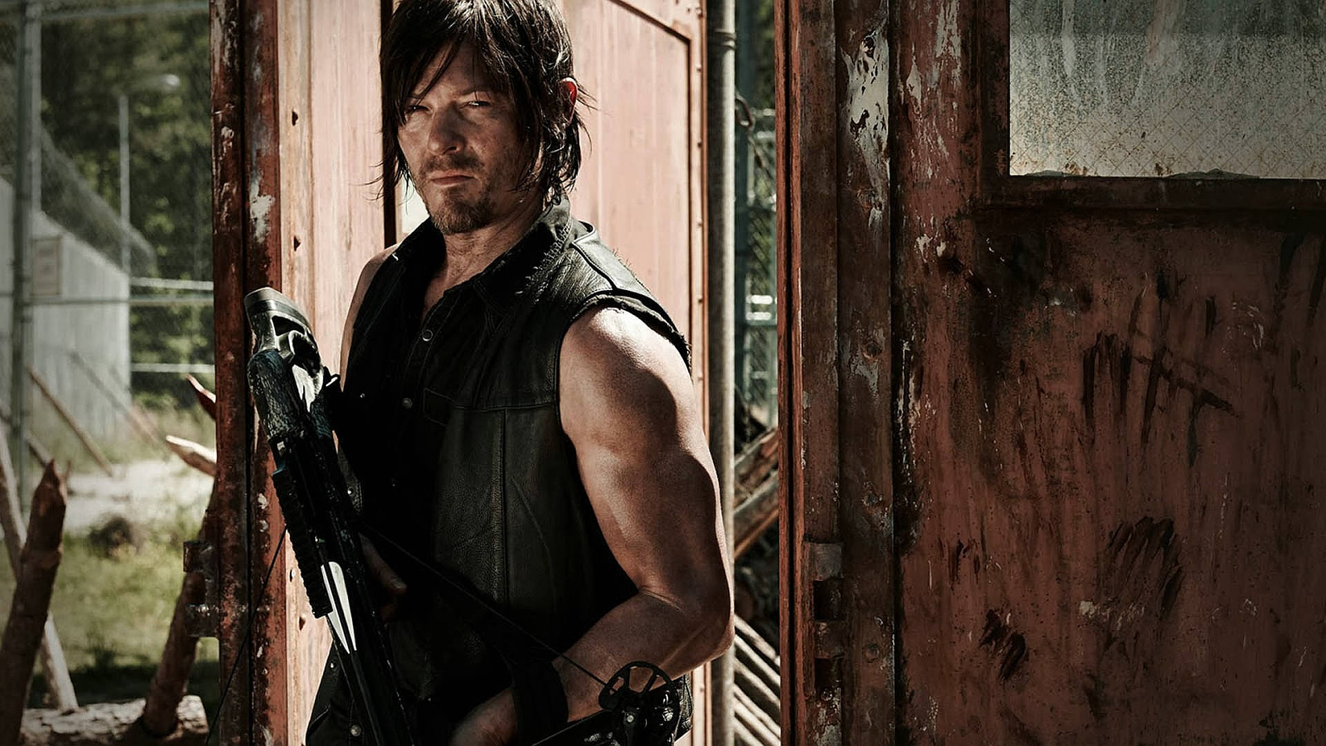 Walking Dead Daryl By Door Wallpaper