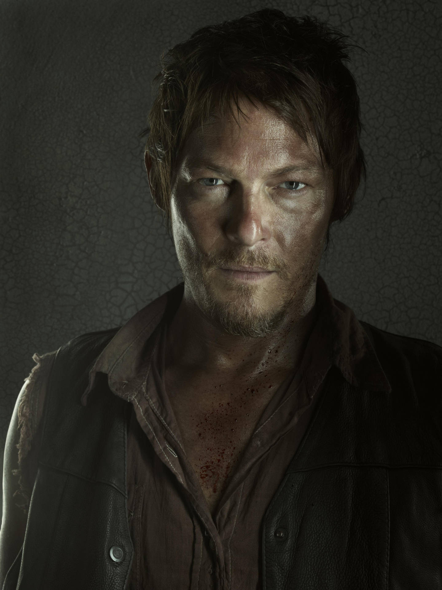 Dereinsame Überlebende - Daryl Dixon Aus 'the Walking Dead' Wallpaper