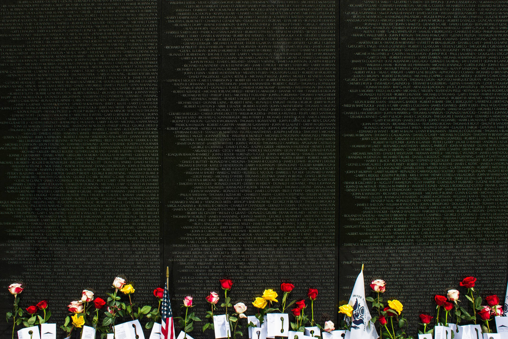 Wall Of Names Remembrance Day Wallpaper