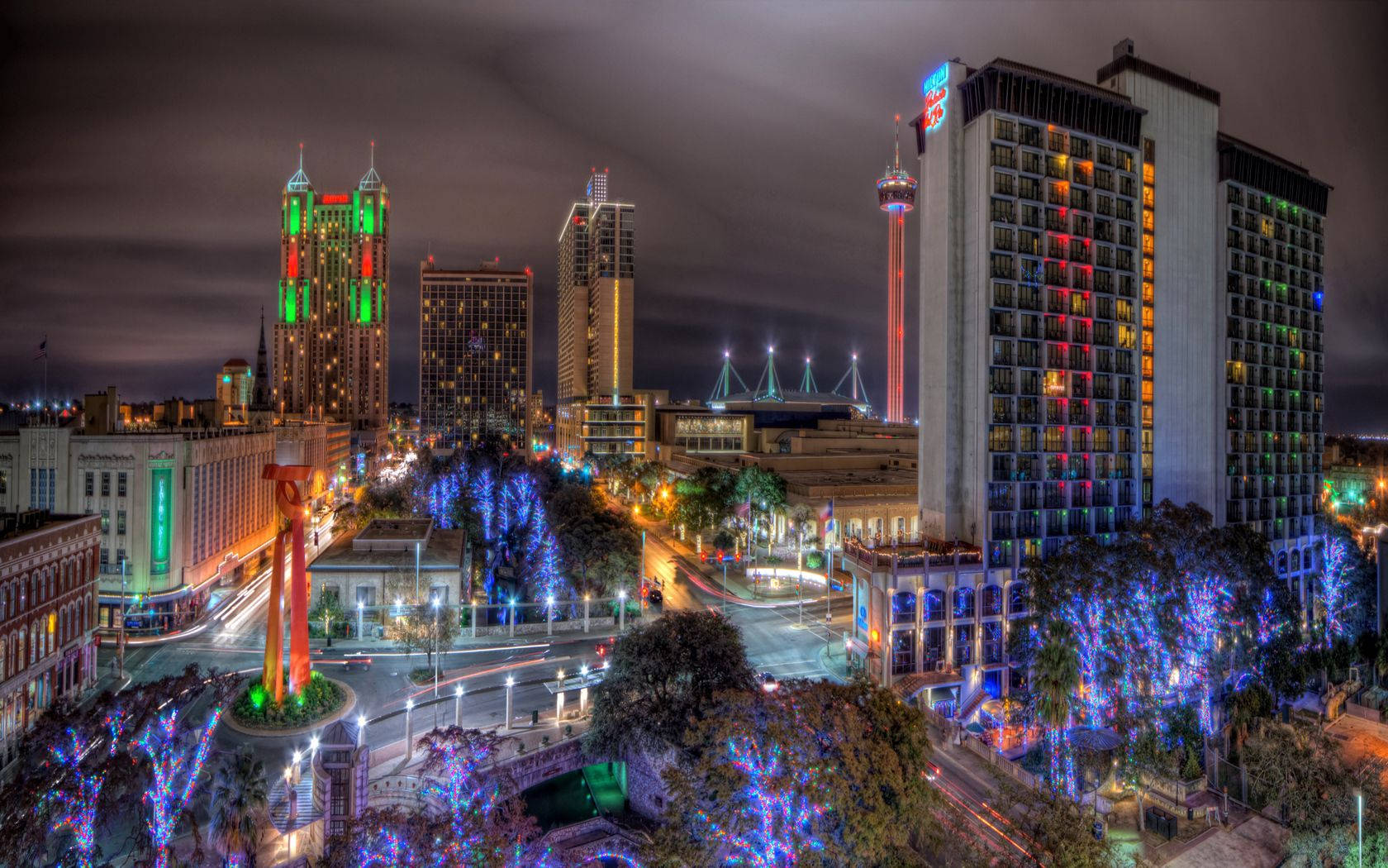 Welcome to the colorful city of San Antonio, Texas! Wallpaper