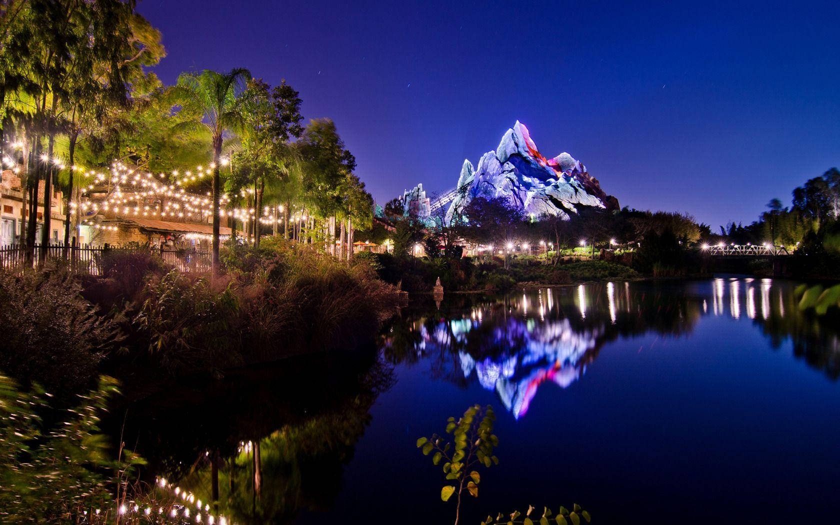 Walt Disney World Lake Wallpaper