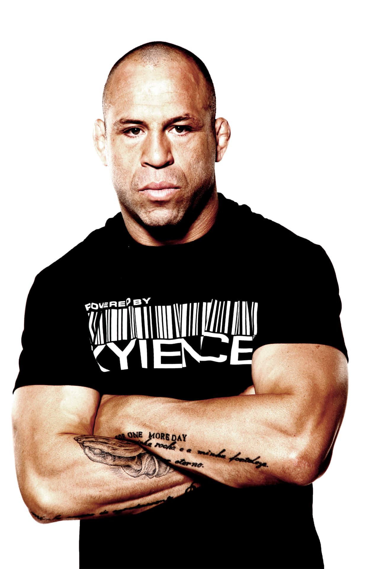 Wanderlei Silva With His Arms Across His Chest Wallpaper