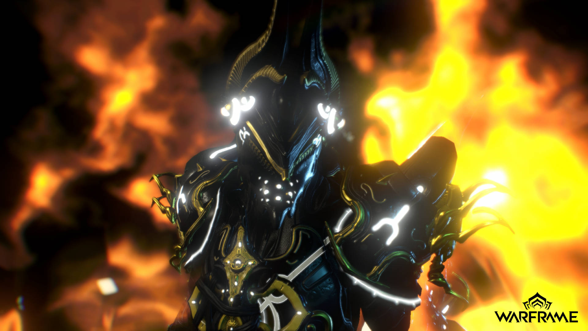 Tenno Ancient Soldier with metallic armor from Warframe wallpaper.