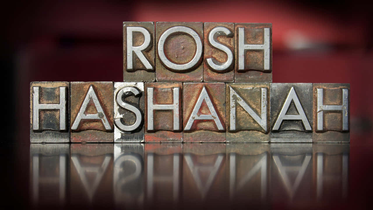 Warm Rosh Hashanah Celebration With Family Wallpaper