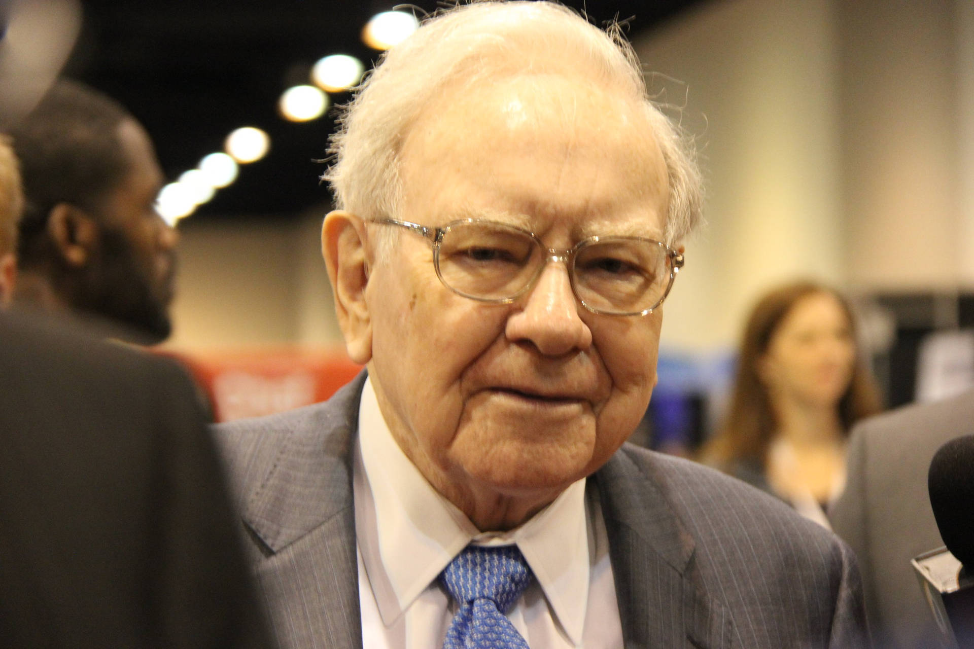 Warren Buffett Serious Face Candid Profile Photography Picture