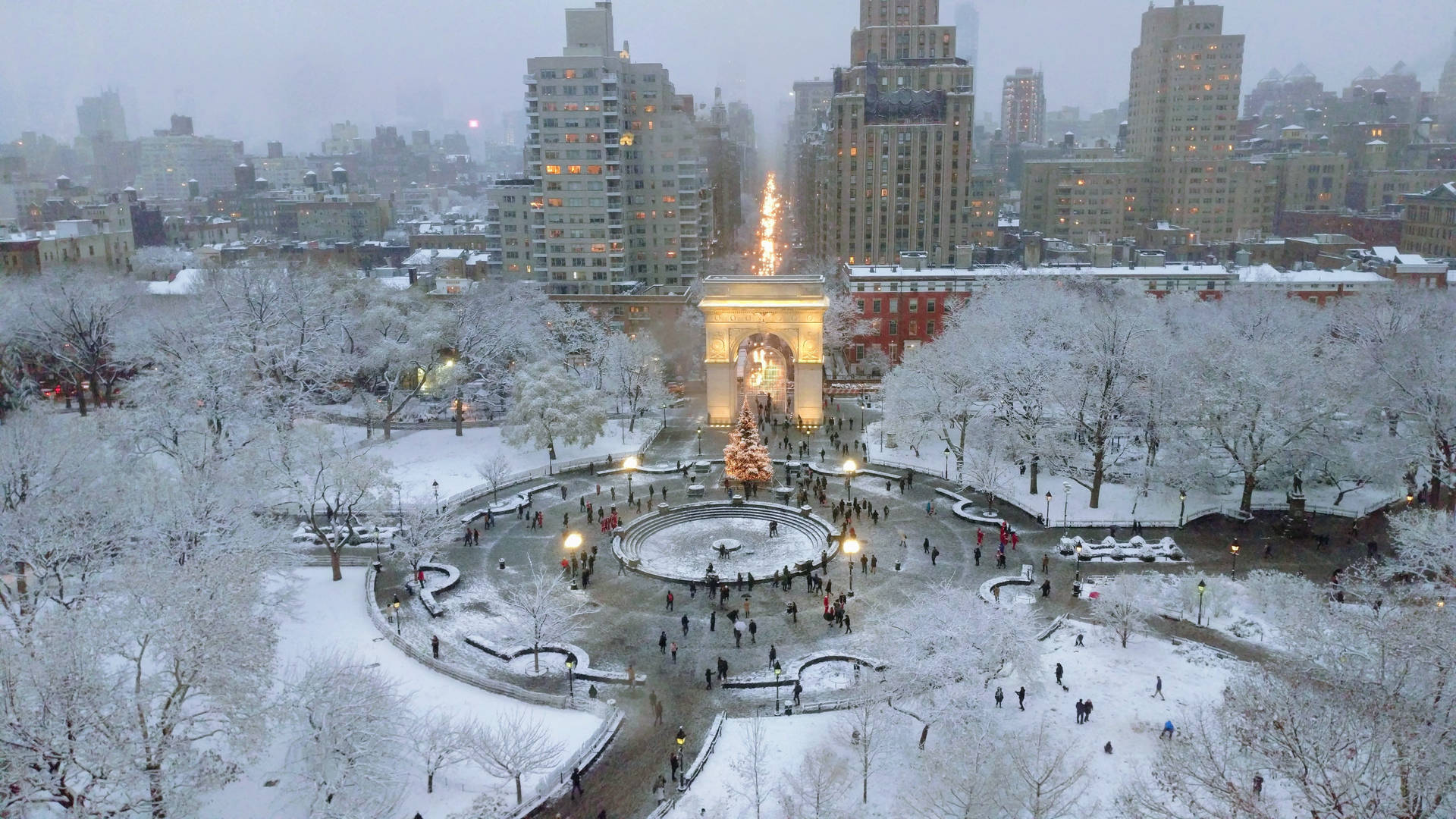 A Tranquil Winter Scene at Washington Square Park Wallpaper