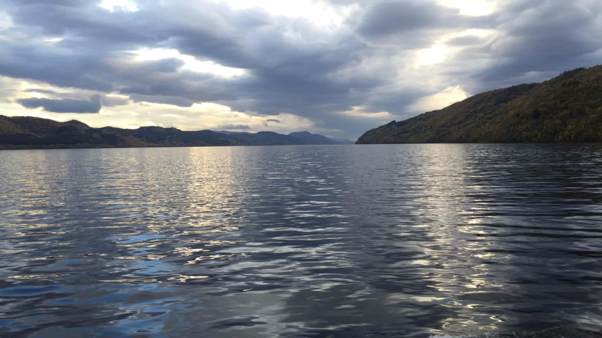 Águano Lago Loch Ness Papel de Parede