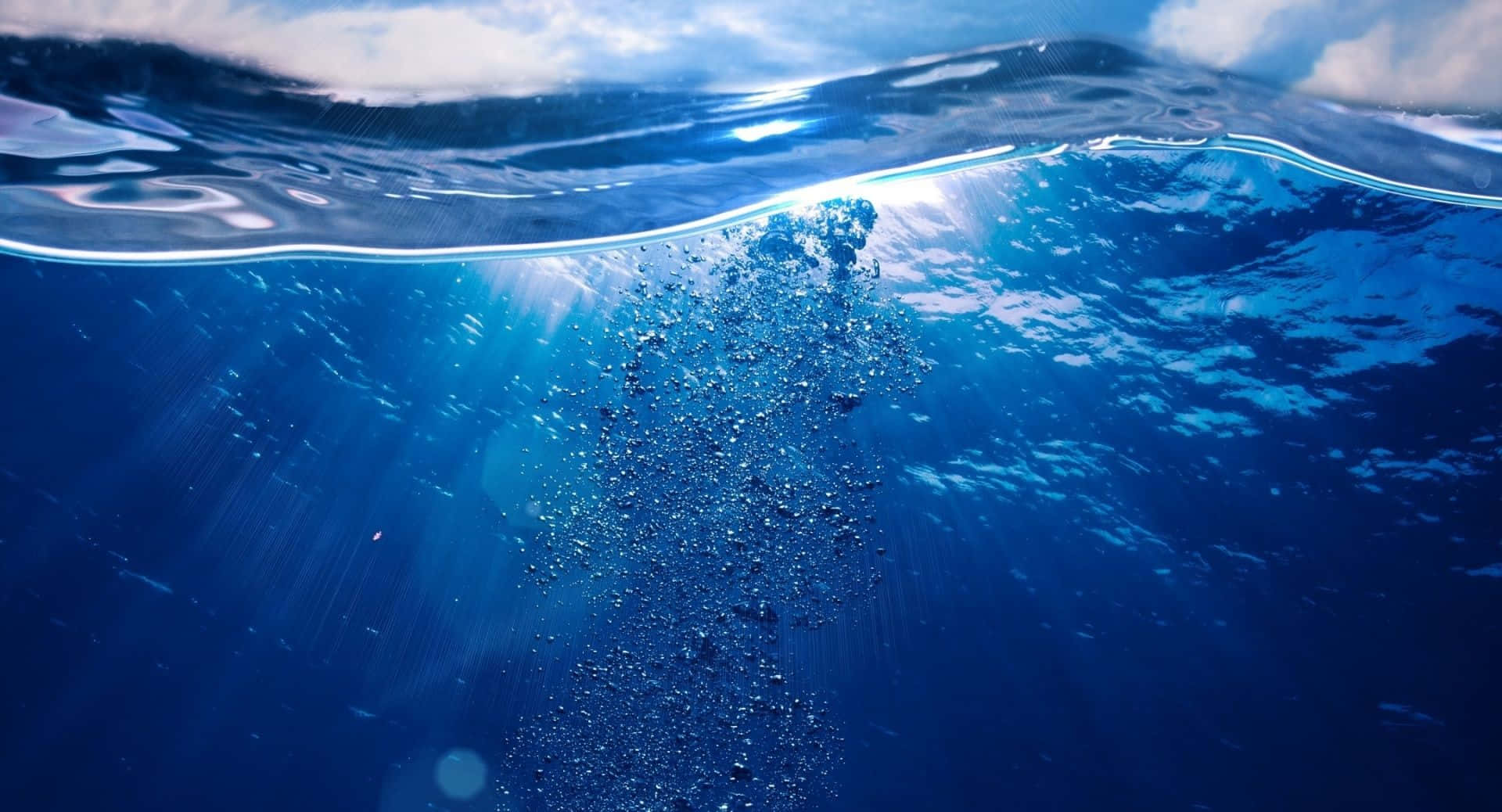 Smukblå Havvand Bobler Baggrund
