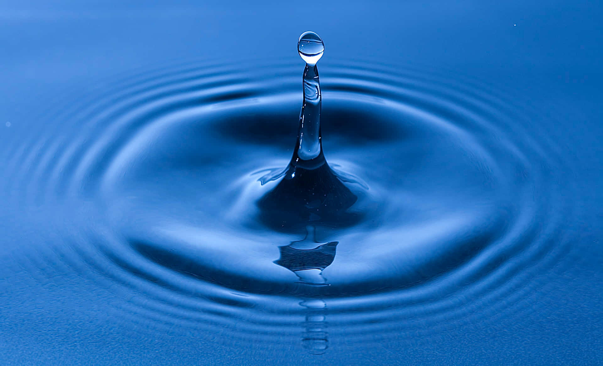 Breaking Through the Surface - A Water Droplet's Journey