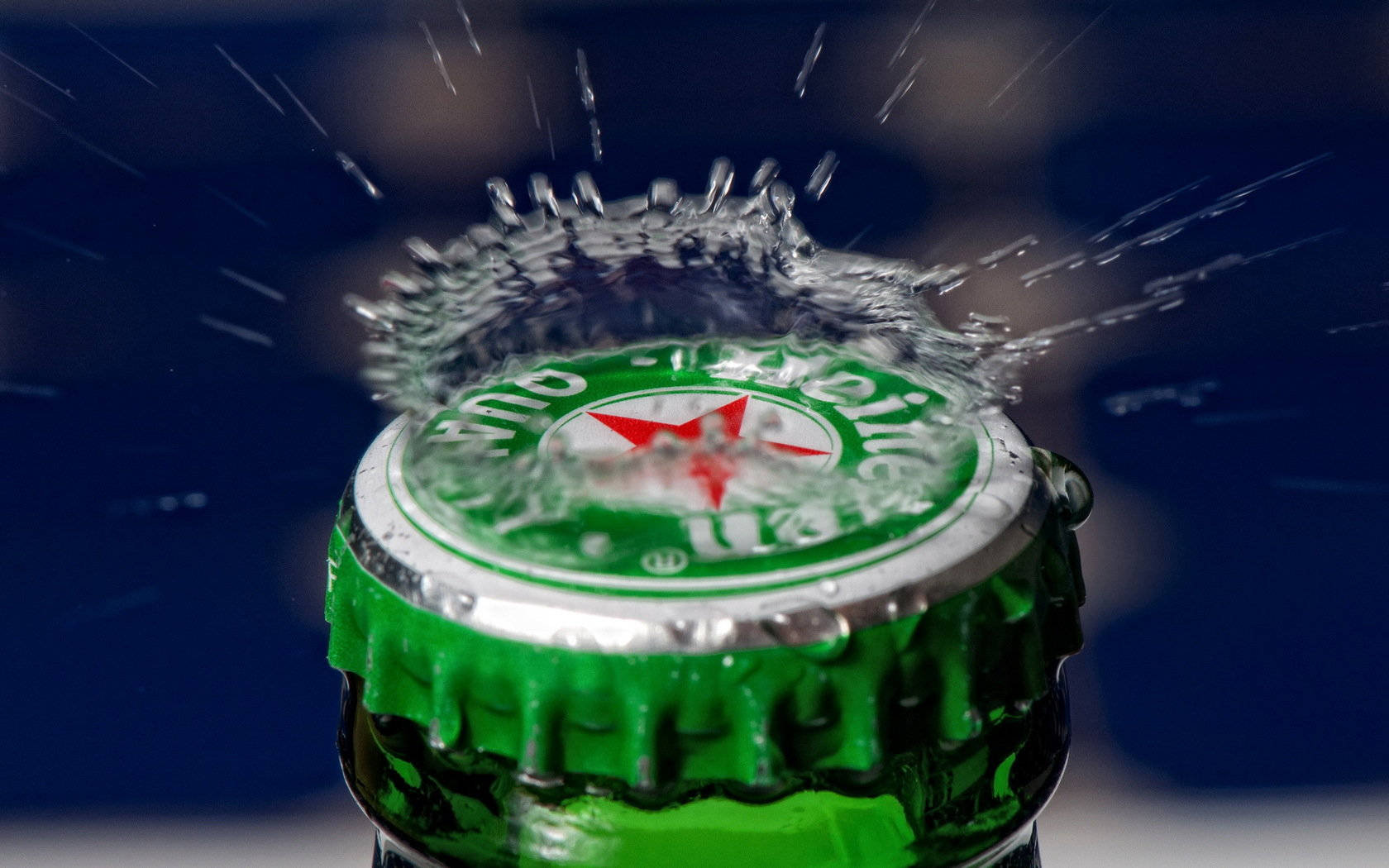 Water Splash On Heineken Lager Beer Bottle Cap Wallpaper