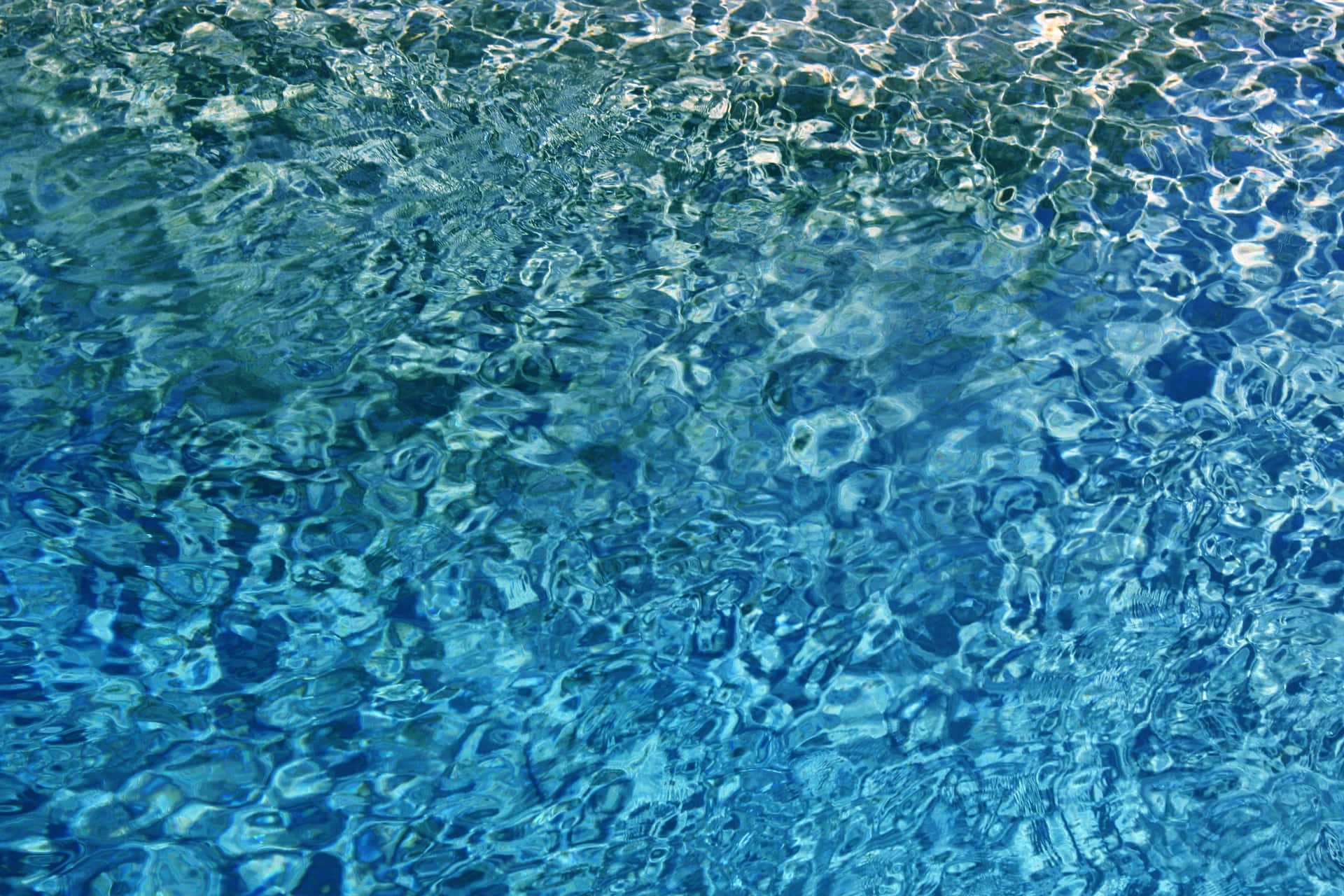 Relaxing vibrant patterns of water.