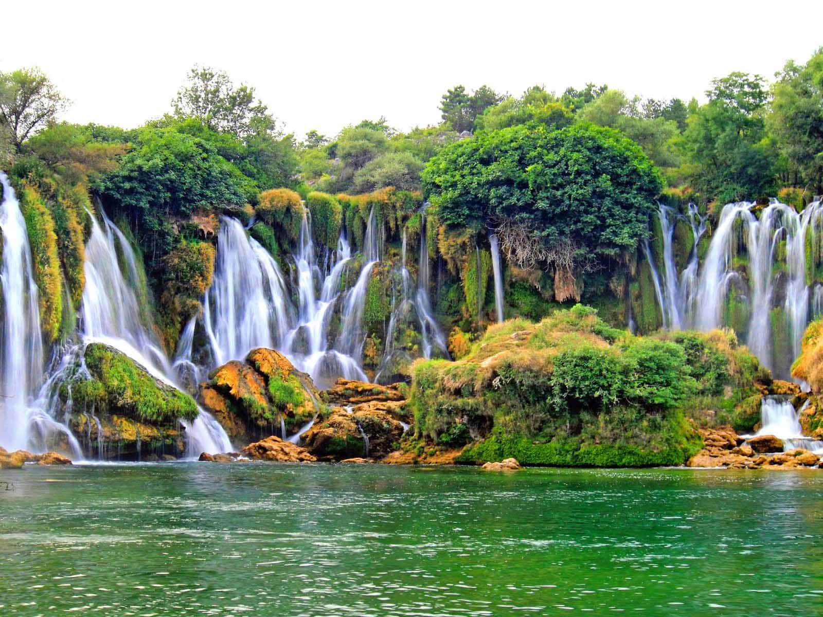 Kravica Waterfall Desktop Bosnia and Herzegovina Wallpaper