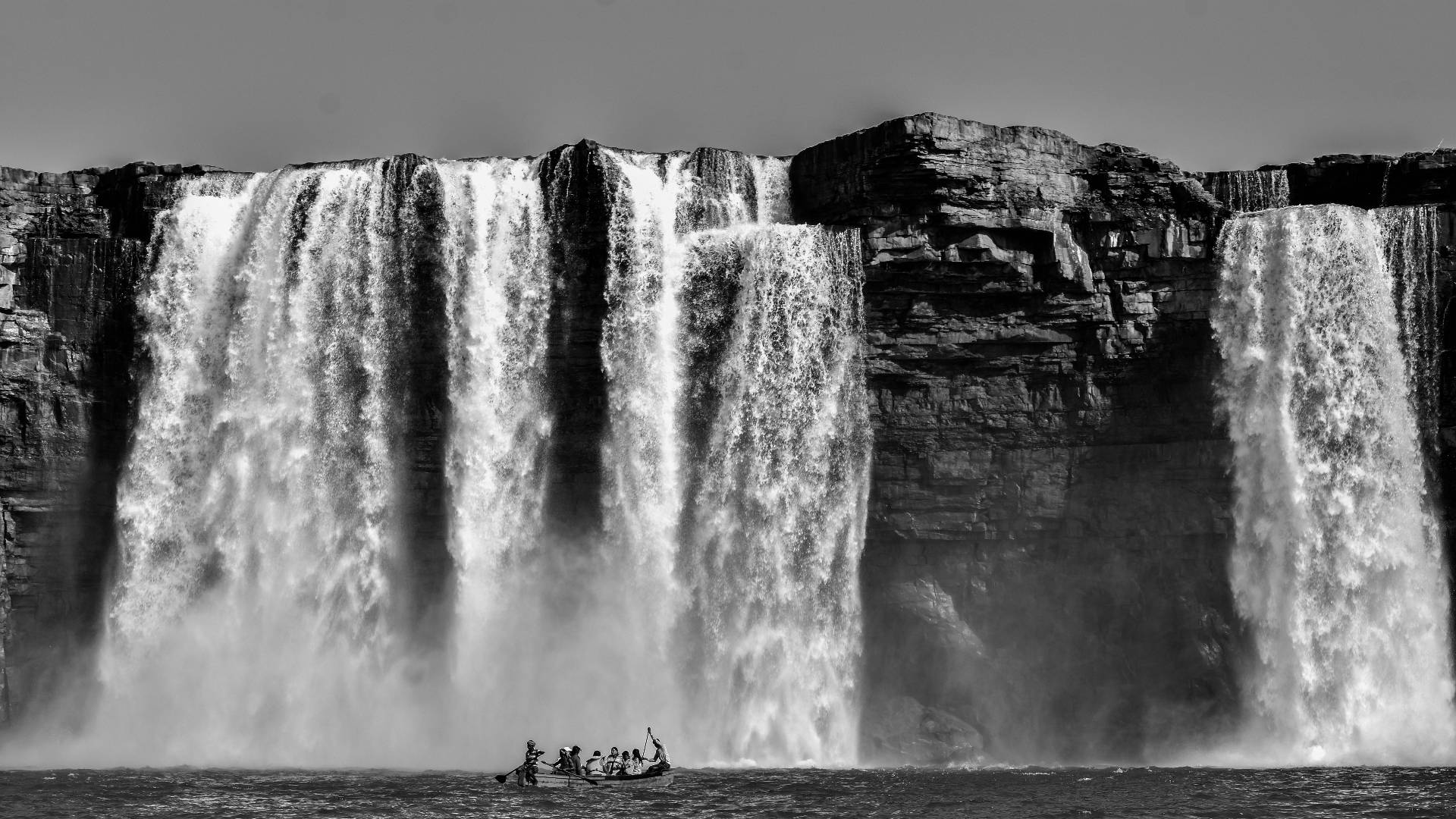 Waterfalls Black Mac Background