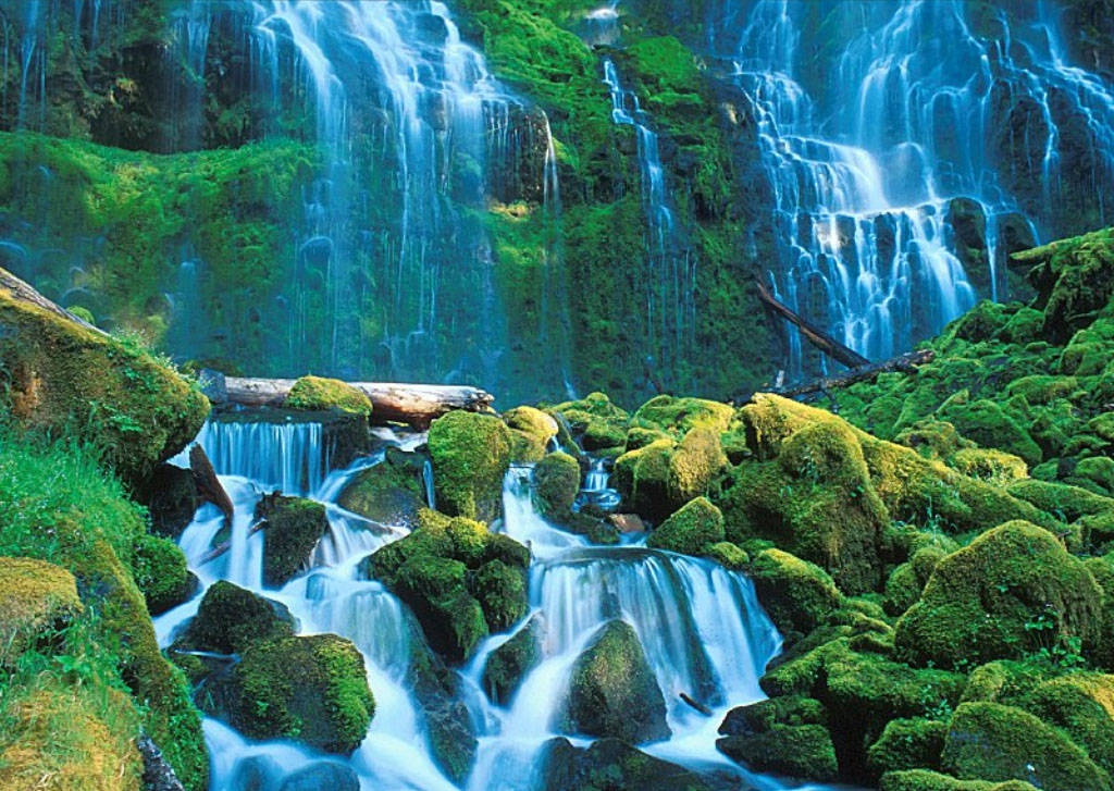 Waterfalls On Rocks Wallpaper